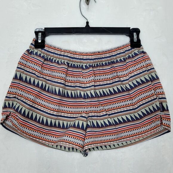 Patagonia Barely Baggie Shorts Size Small - Picture 1 of 7